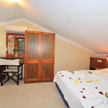 Grenadine Lodge Dalyan